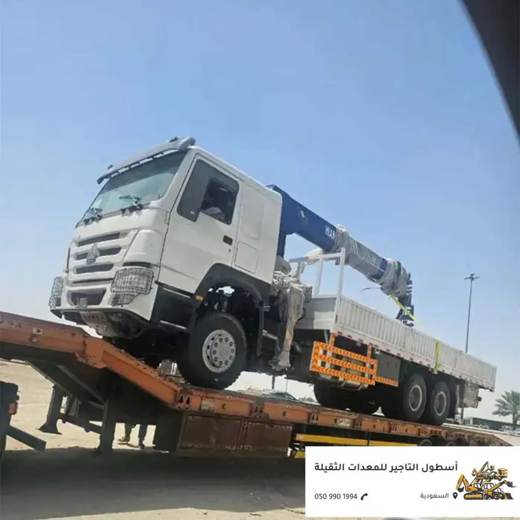 سطحة ونش لنقل المعدات الثقيلة بين مواقع المشاريع