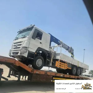 سطحة ونش سطحة ونش لنقل المعدات الثقيلة بين مواقع المشاريع