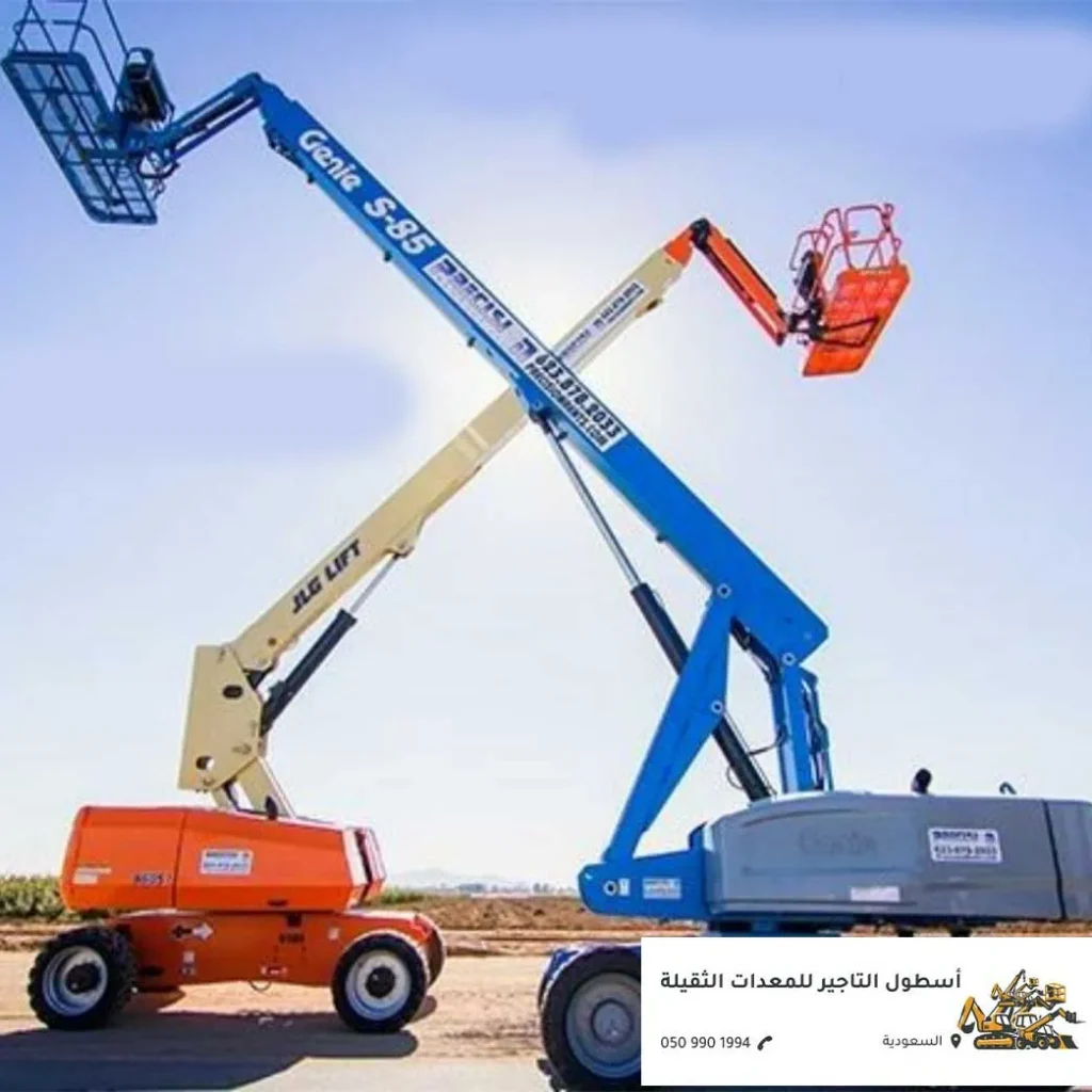 مان لفت Genie S-85 ورافعة JLG في موقع عمل