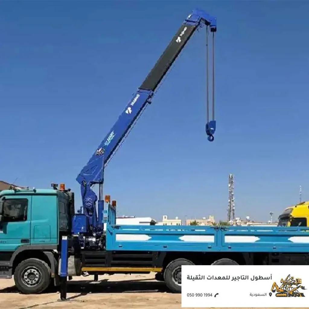 سطحة ونش هيدروليكية لنقل المعدات في مواقع العمل